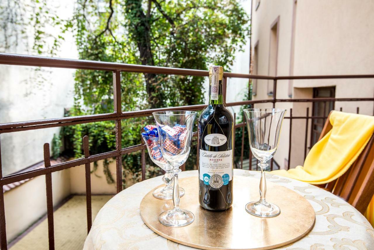 Bentis Luxury Apartments 크라쿠프 외부 사진